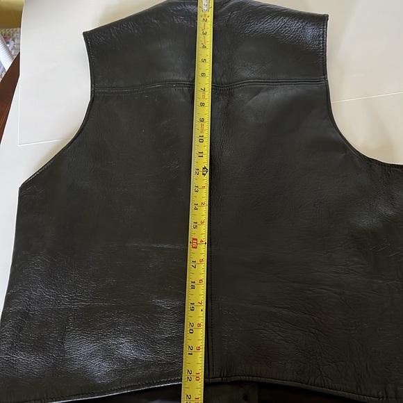 Vintage Genuine Leather Vest - Picture 8 of 15